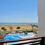 Apartamento Elegant Seaview Flat With Private Terrace