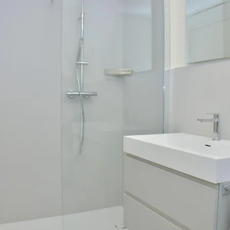 Apartment Elegant Seaview Flat With Private Terrace *