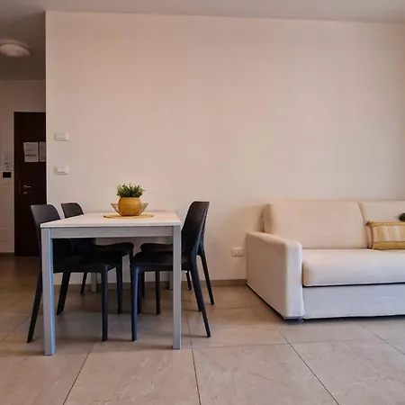 Elegant Seaview Flat With Private Terrace Apartment