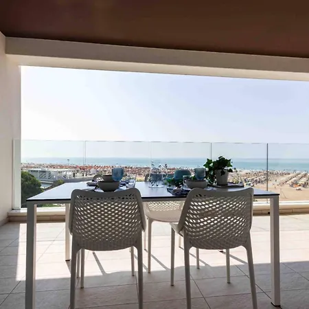 Elegant Seaview Flat With Private Terrace * بيبيوني