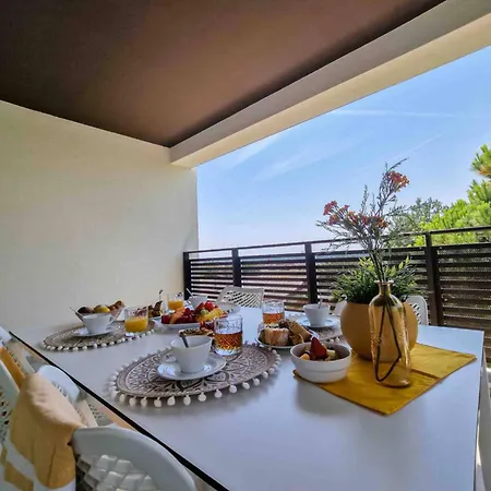 Apartment Elegant Seaview Flat With Private Terrace Bibione