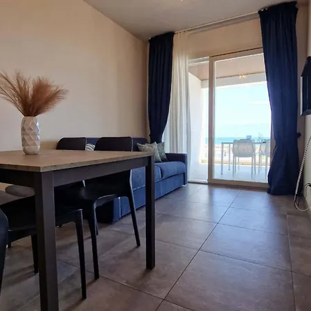 Apartment Elegant Seaview Flat With Private Terrace *