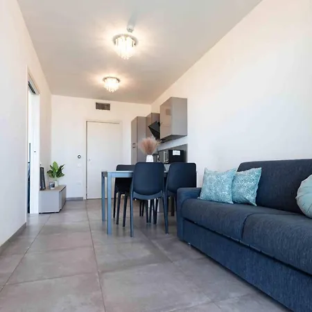 Elegant Seaview Flat With Private Terrace Bibione